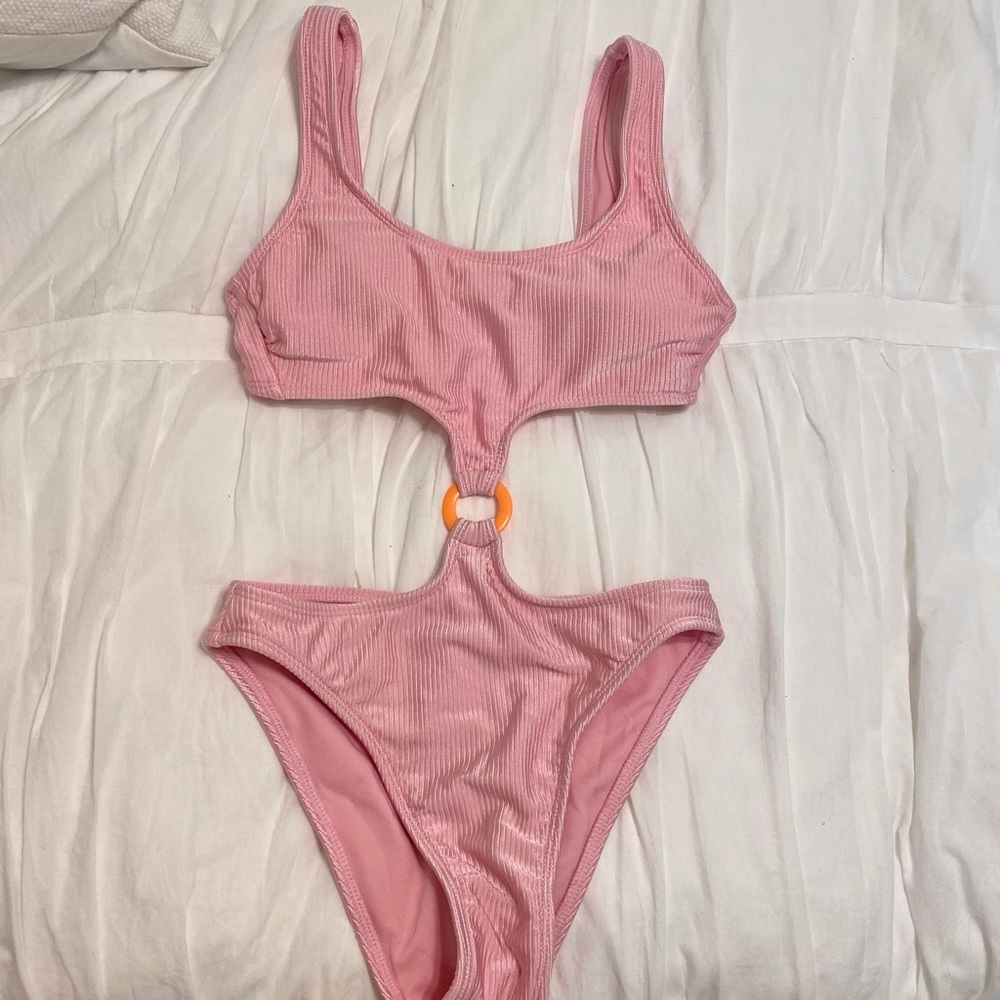 One piece swimsuit cut out monokini